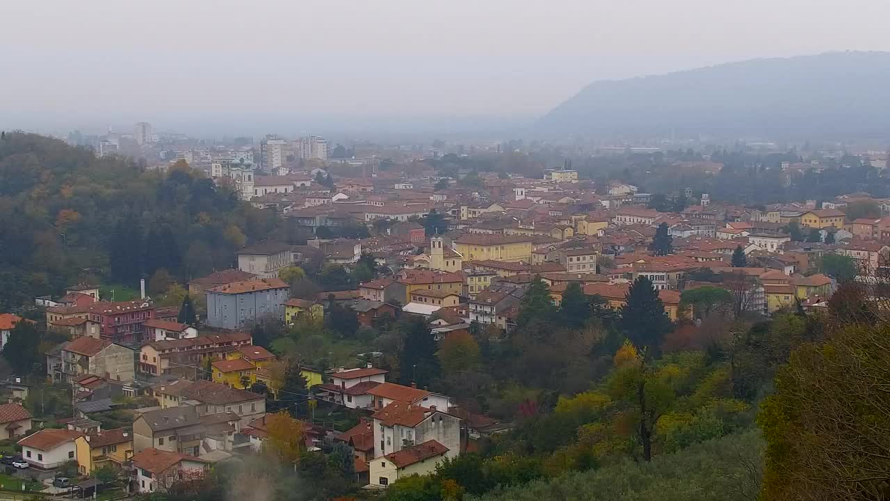 Nova Gorica i Gorica: Prekrasan Pogled iz Franjevačkog Samostana Kostanjevica