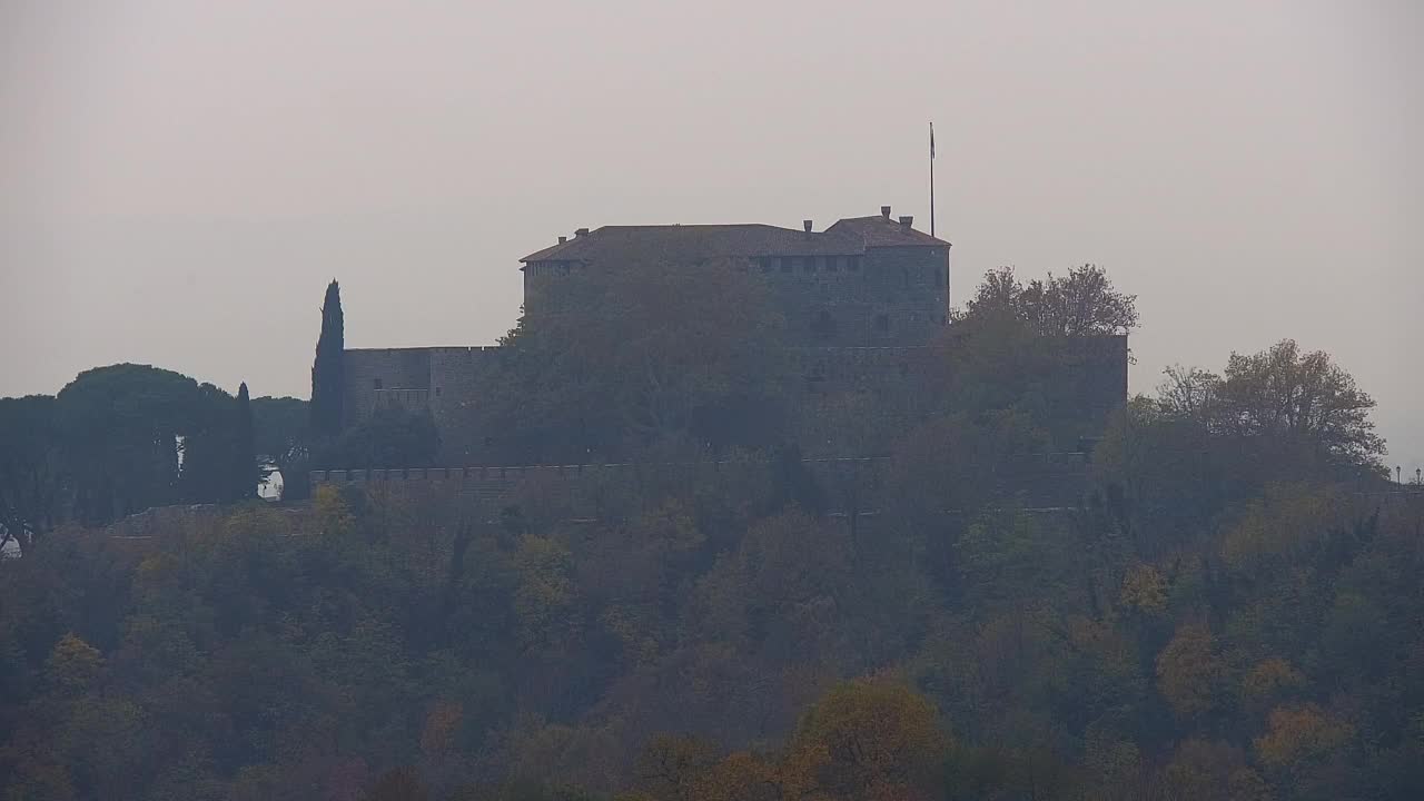 Nova Gorica i Gorica: Prekrasan Pogled iz Franjevačkog Samostana Kostanjevica