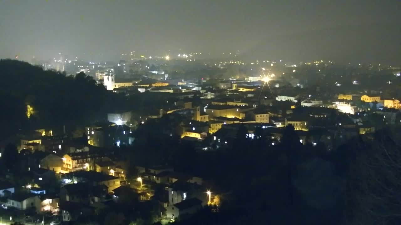 Nova Gorica e Gorizia: Panorama Mozzafiato dal Convento Francescano di Castagnevizza
