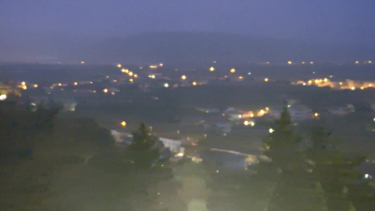 Nova Gorica e Gorizia: Panorama Mozzafiato dal Convento Francescano di Castagnevizza