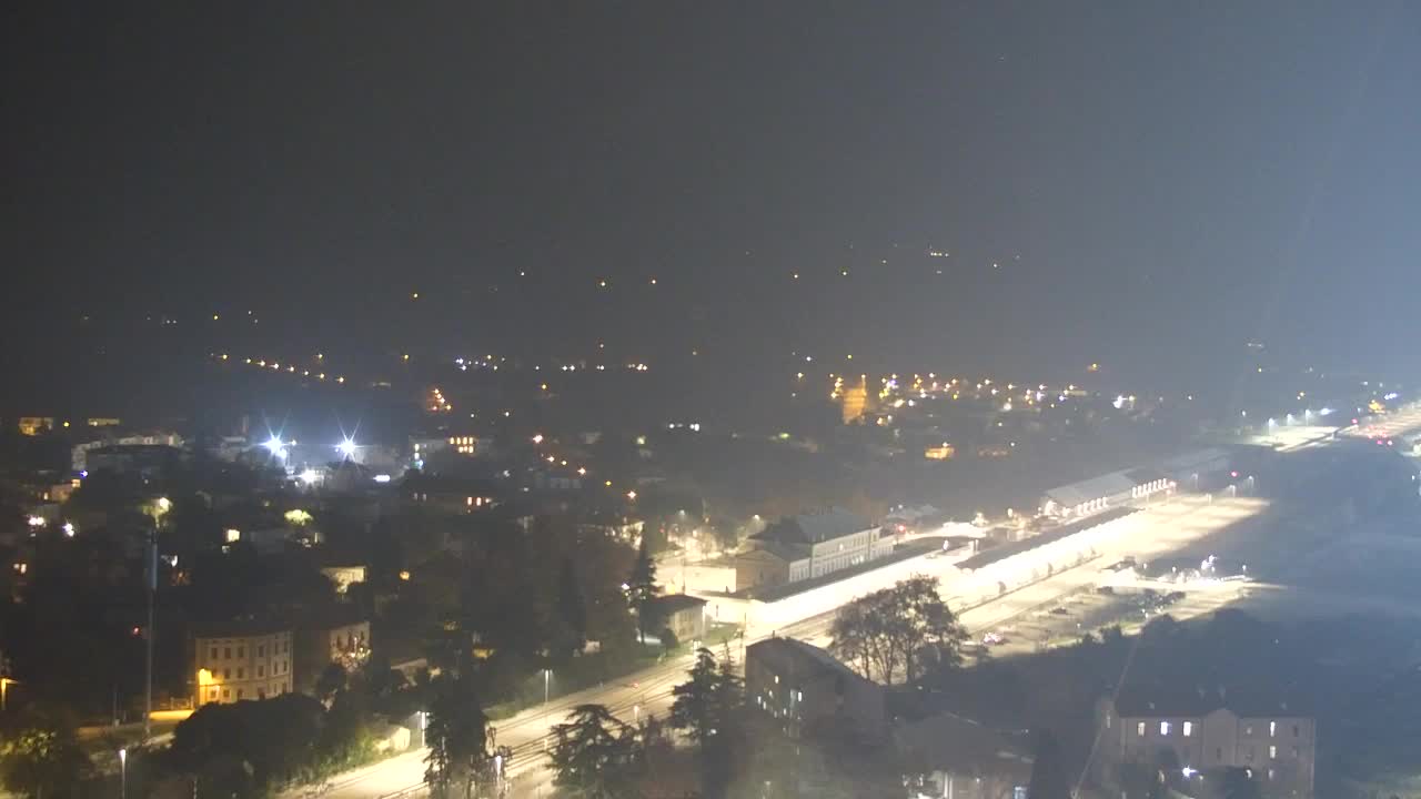 Nova Gorica e Gorizia: Panorama Mozzafiato dal Convento Francescano di Castagnevizza