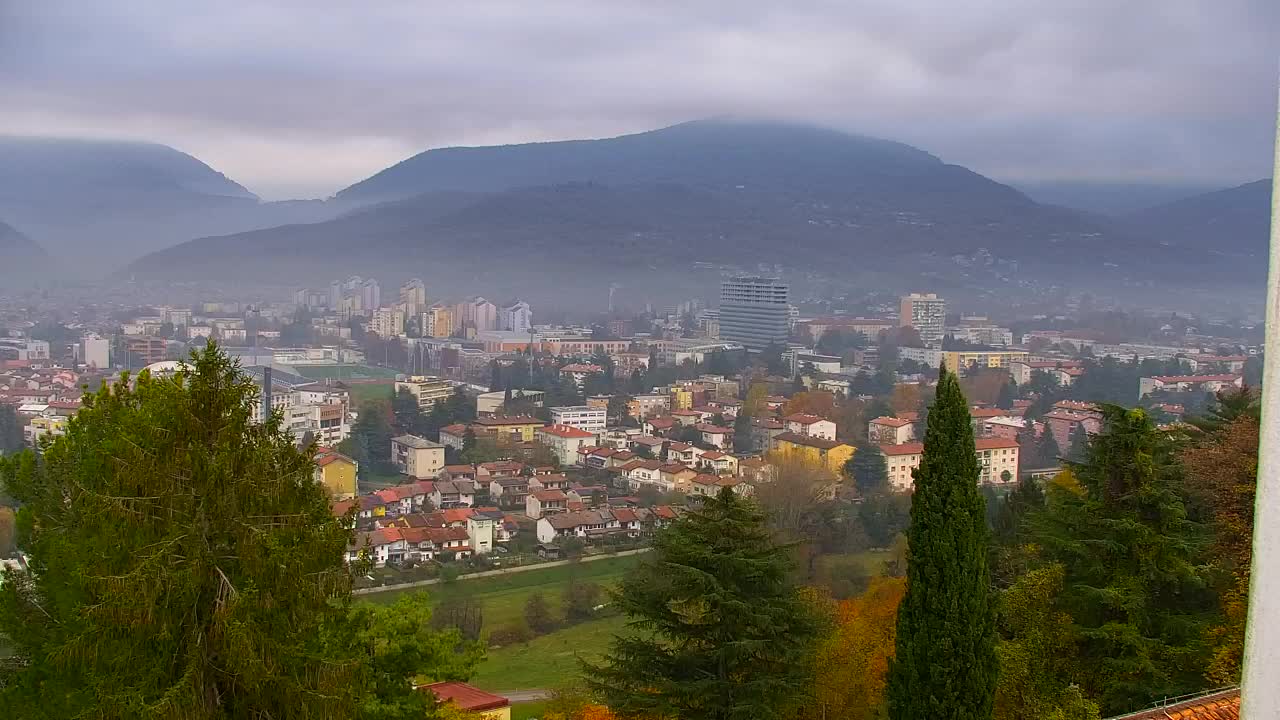 Nova Gorica y Gorizia: Impresionantes Vistas desde el Monasterio Franciscano de Kostanjevica