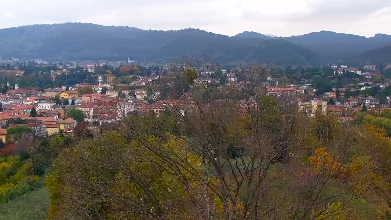 Nova Gorica e Gorizia: Panorama Mozzafiato dal Convento Francescano di Castagnevizza