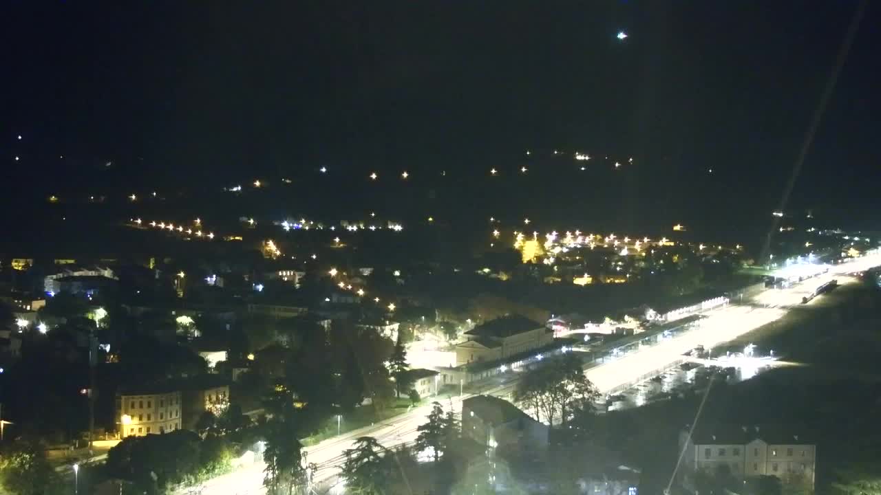 Nova Gorica e Gorizia: Panorama Mozzafiato dal Convento Francescano di Castagnevizza