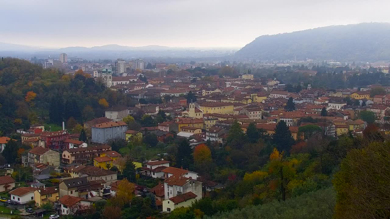 Nova Gorica y Gorizia: Impresionantes Vistas desde el Monasterio Franciscano de Kostanjevica