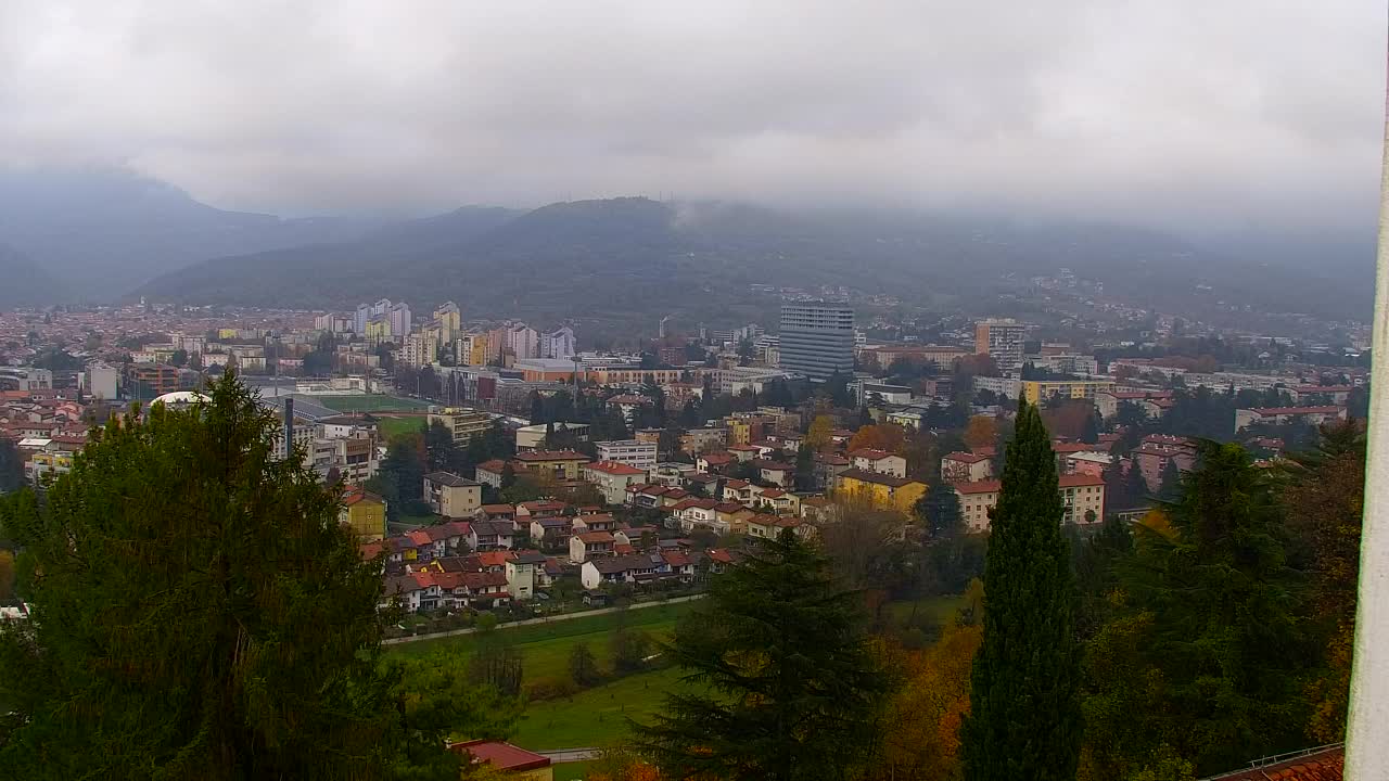 Nova Gorica y Gorizia: Impresionantes Vistas desde el Monasterio Franciscano de Kostanjevica