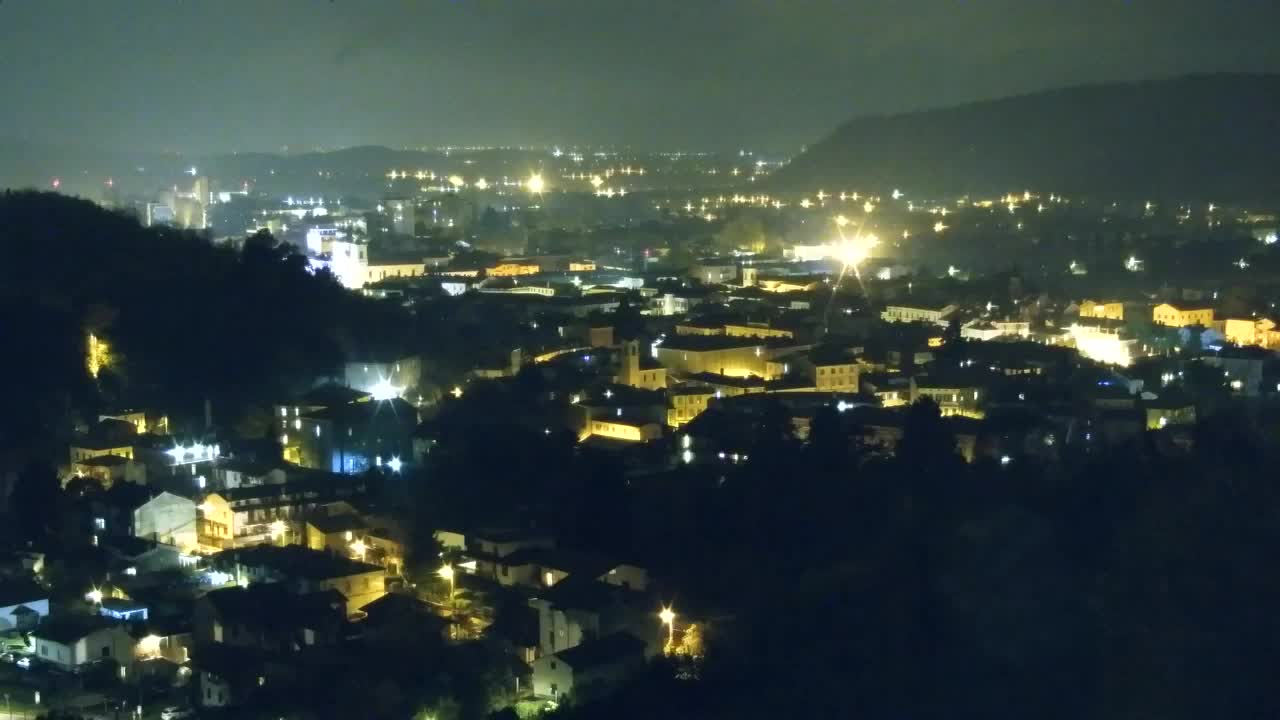 Nova Gorica e Gorizia: Panorama Mozzafiato dal Convento Francescano di Castagnevizza