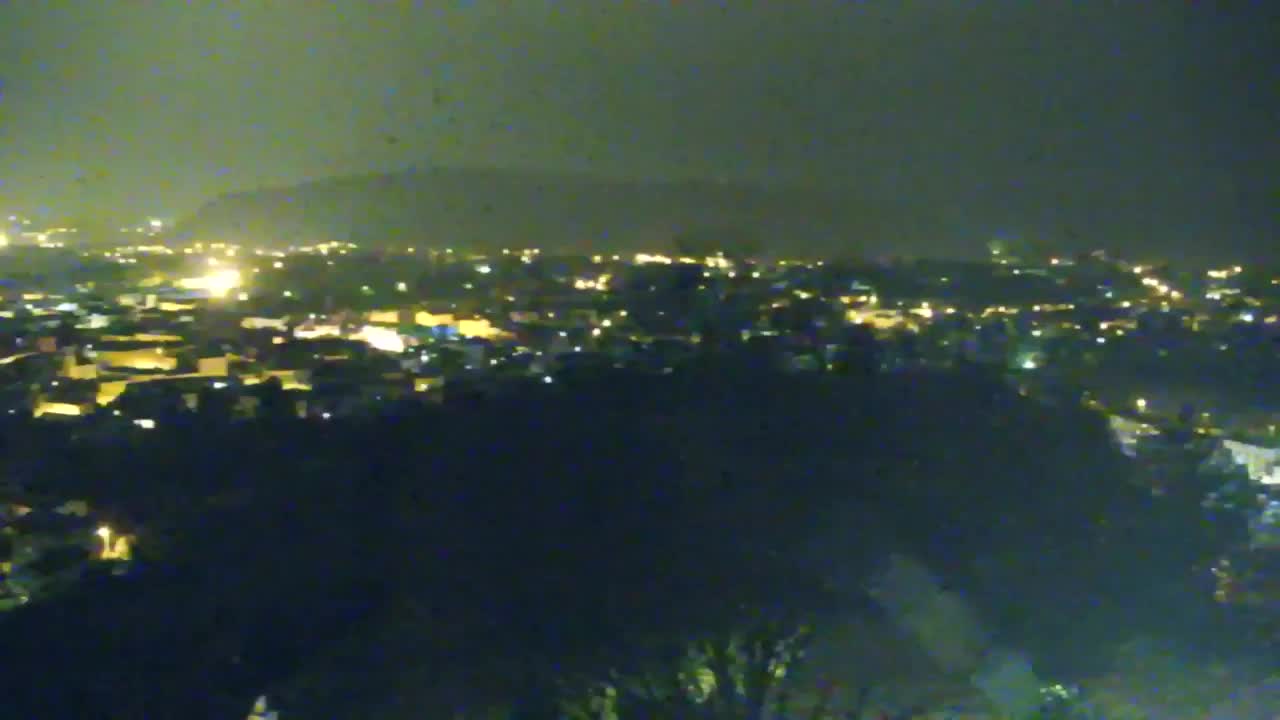 Nova Gorica i Gorica: Prekrasan Pogled iz Franjevačkog Samostana Kostanjevica