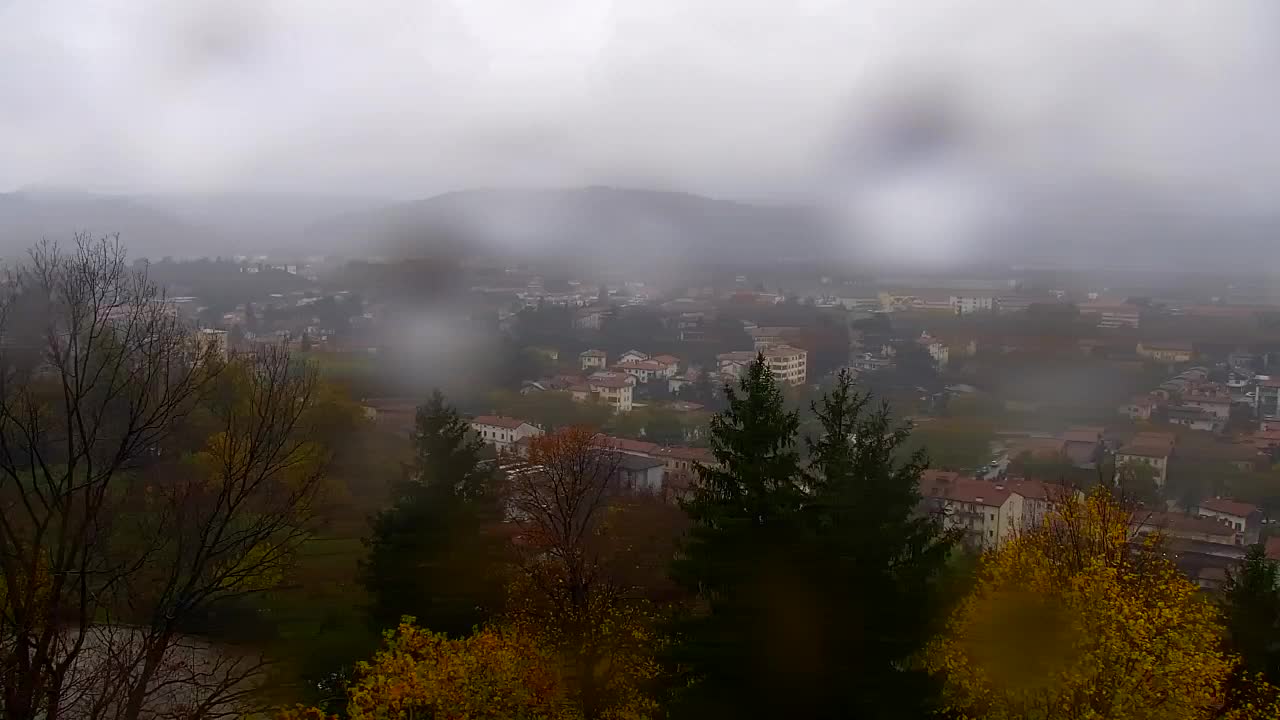Nova Gorica e Gorizia: Panorama Mozzafiato dal Convento Francescano di Castagnevizza