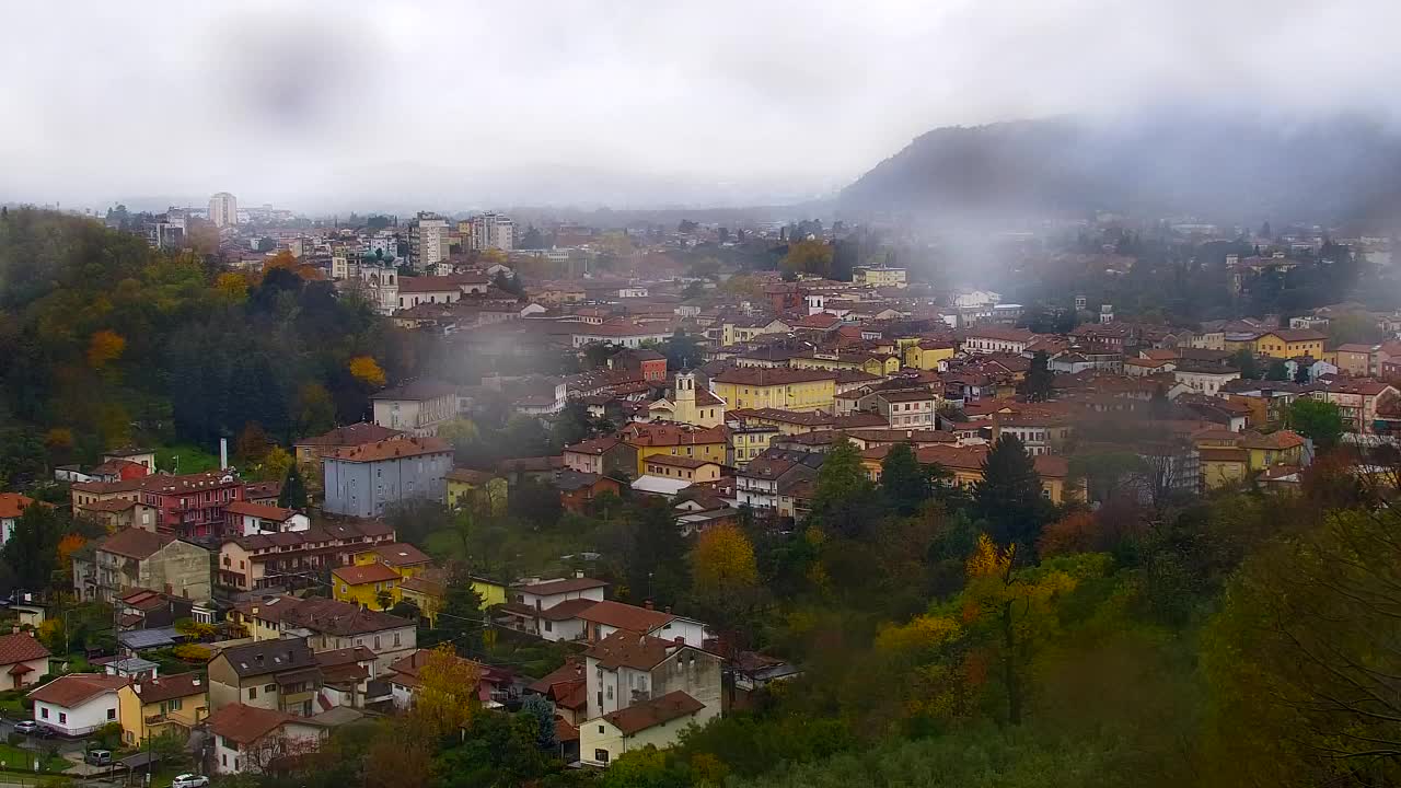 Nova Gorica e Gorizia: Panorama Mozzafiato dal Convento Francescano di Castagnevizza