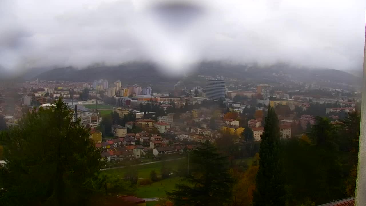 Nova Gorica i Gorica: Prekrasan Pogled iz Franjevačkog Samostana Kostanjevica