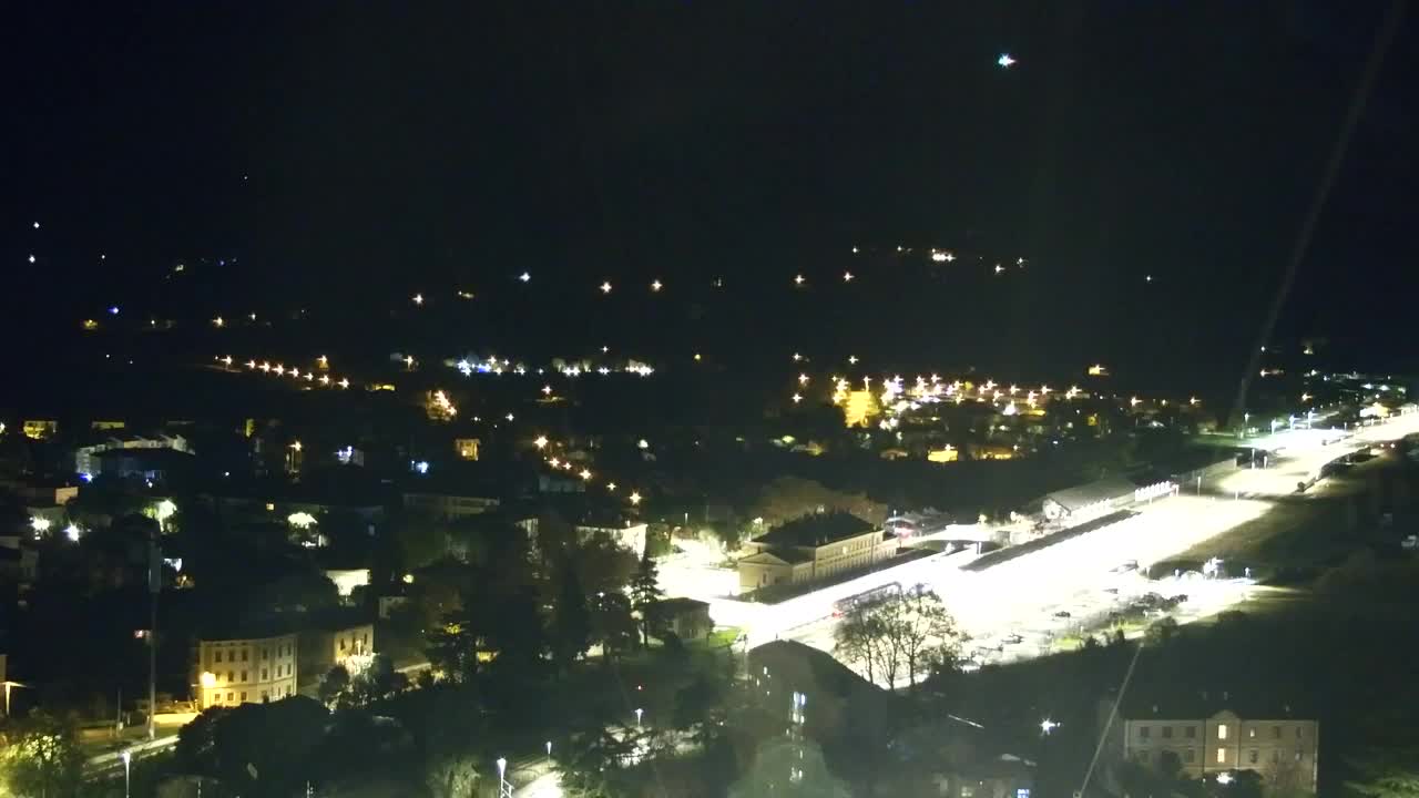 Nova Gorica e Gorizia: Panorama Mozzafiato dal Convento Francescano di Castagnevizza