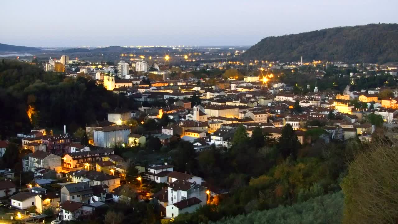 Nova Gorica et Gorizia : Vue Imprenable depuis le Monastère Franciscain de Kostanjevica