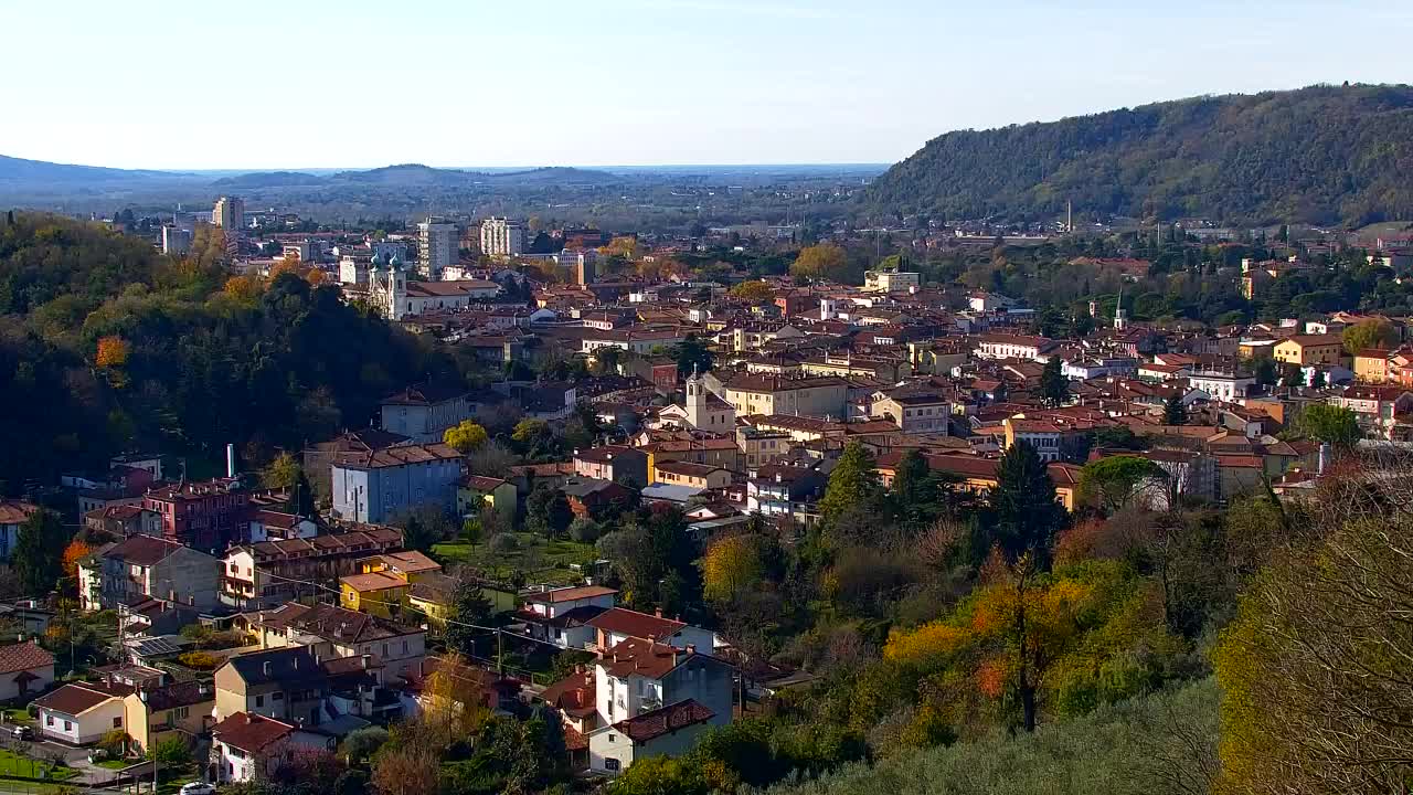 Nova Gorica i Gorica: Prekrasan Pogled iz Franjevačkog Samostana Kostanjevica