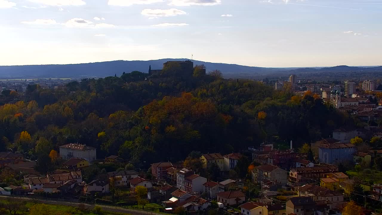Nova Gorica i Gorica: Prekrasan Pogled iz Franjevačkog Samostana Kostanjevica