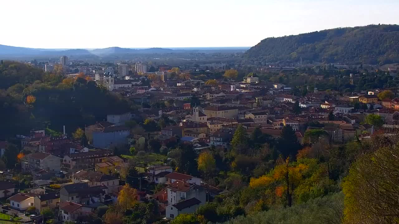 Nova Gorica e Gorizia: Panorama Mozzafiato dal Convento Francescano di Castagnevizza