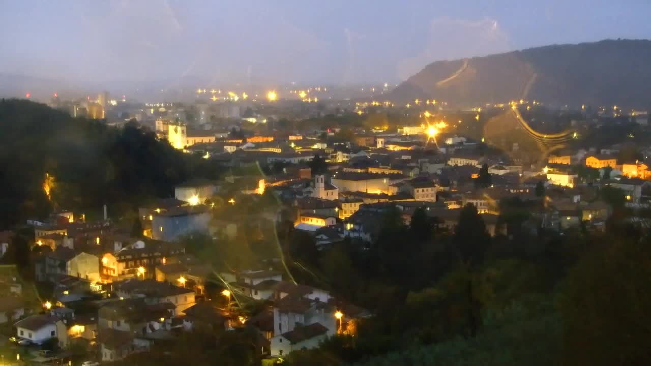 Nova Gorica y Gorizia: Impresionantes Vistas desde el Monasterio Franciscano de Kostanjevica