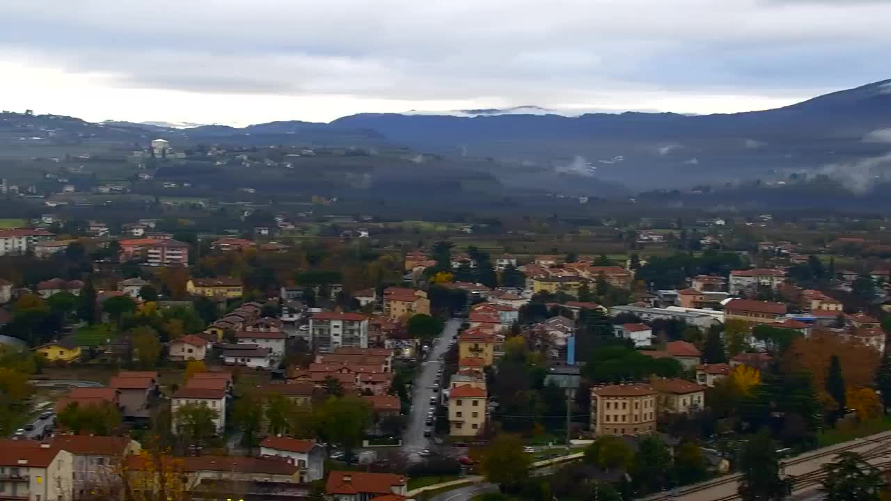 Nova Gorica y Gorizia: Impresionantes Vistas desde el Monasterio Franciscano de Kostanjevica