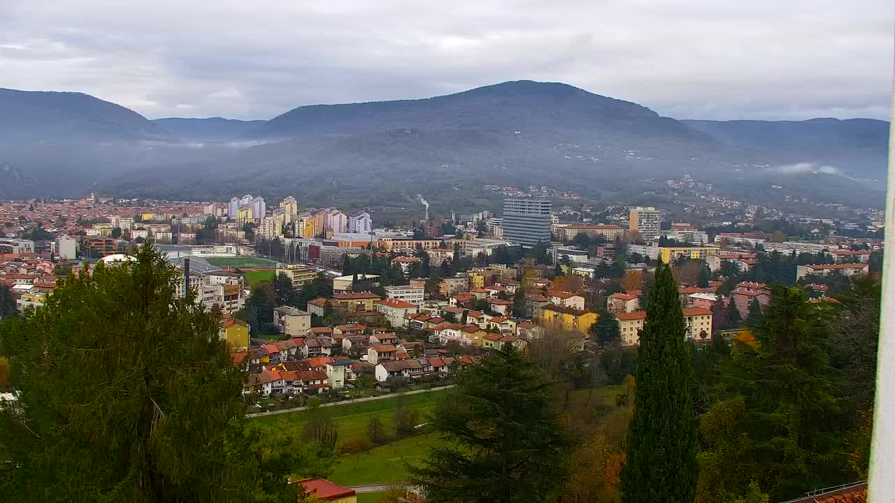 Nova Gorica i Gorica: Prekrasan Pogled iz Franjevačkog Samostana Kostanjevica
