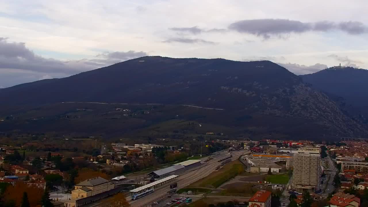 Nova Gorica et Gorizia : Vue Imprenable depuis le Monastère Franciscain de Kostanjevica