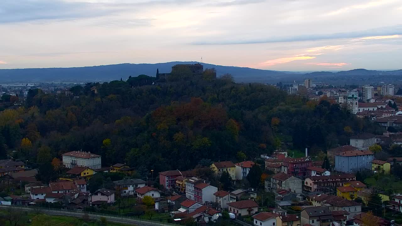 Nova Gorica und Görz: Atemberaubende Aussicht vom Franziskanerkloster Kostanjevica
