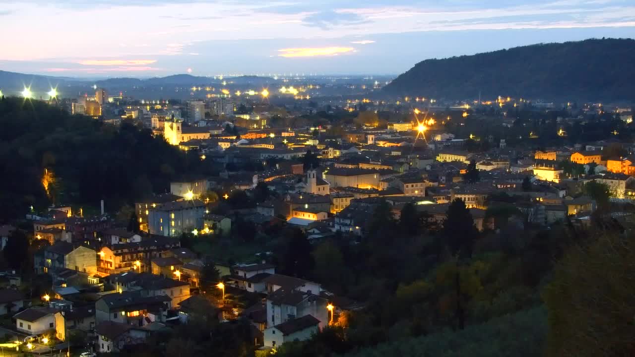 Nova Gorica und Görz: Atemberaubende Aussicht vom Franziskanerkloster Kostanjevica