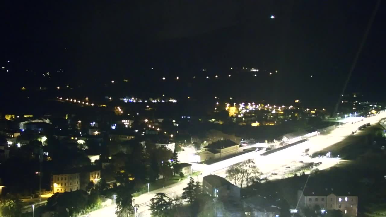 Nova Gorica i Gorica: Prekrasan Pogled iz Franjevačkog Samostana Kostanjevica