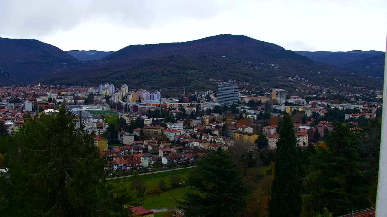 Nova Gorica e Gorizia: Panorama Mozzafiato dal Convento Francescano di Castagnevizza