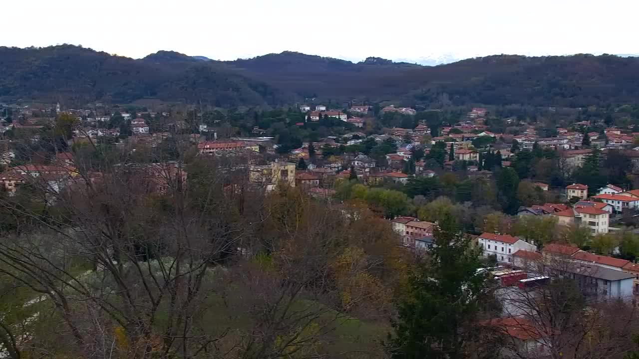 Nova Gorica y Gorizia: Impresionantes Vistas desde el Monasterio Franciscano de Kostanjevica