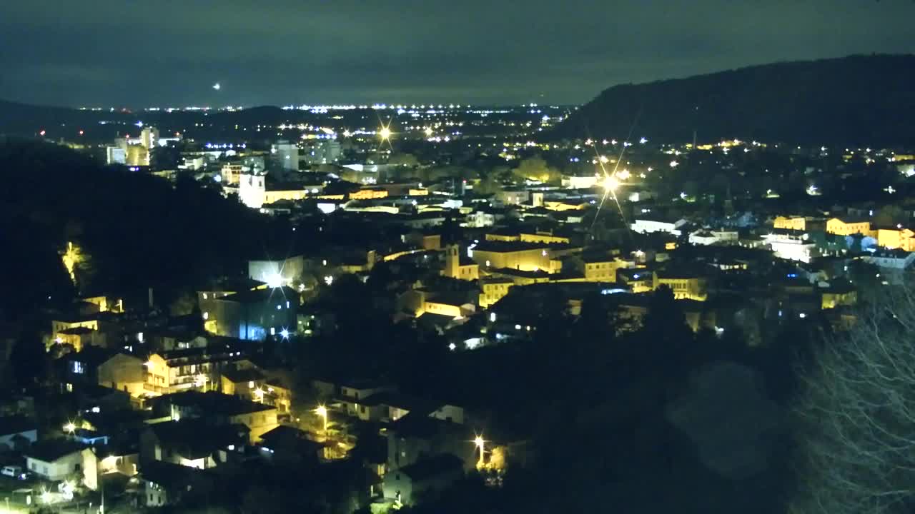 Nova Gorica i Gorica: Prekrasan Pogled iz Franjevačkog Samostana Kostanjevica