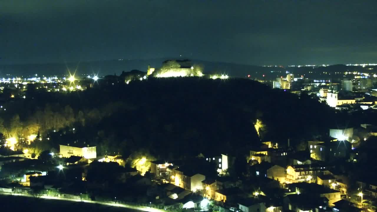 Nova Gorica e Gorizia: Panorama Mozzafiato dal Convento Francescano di Castagnevizza