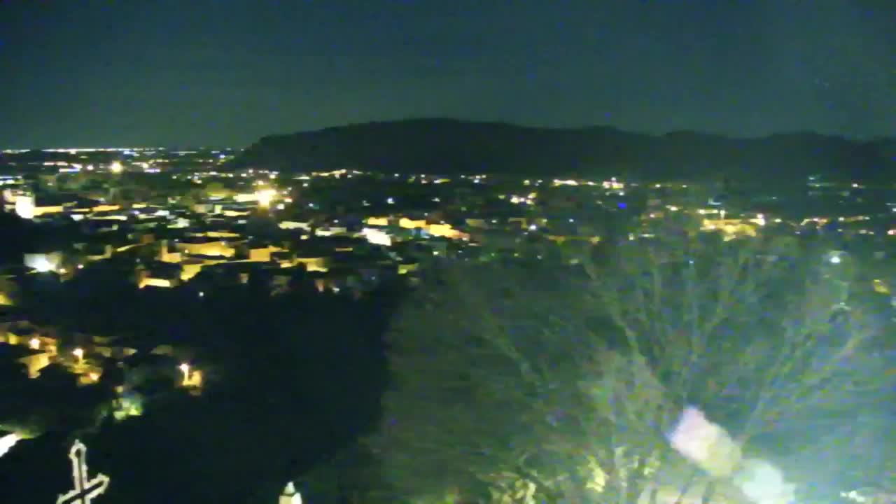 Nova Gorica und Görz: Atemberaubende Aussicht vom Franziskanerkloster Kostanjevica