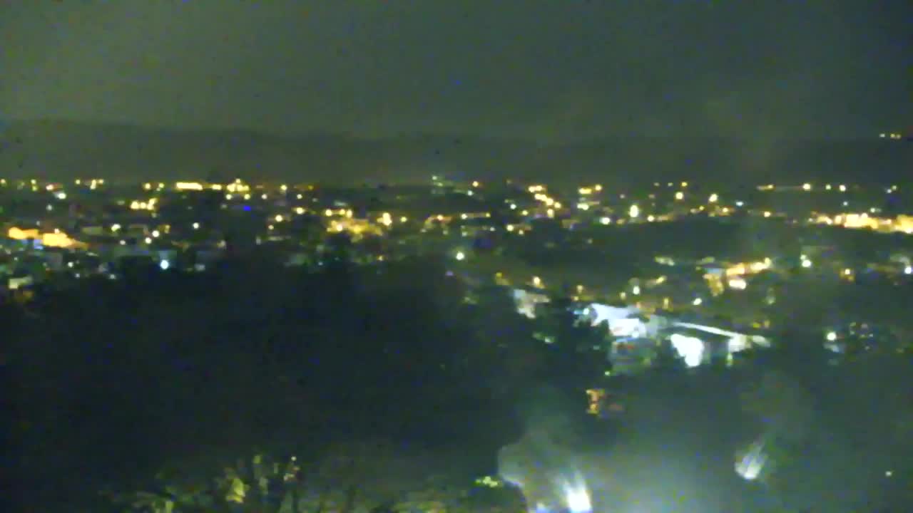 Nova Gorica e Gorizia: Panorama Mozzafiato dal Convento Francescano di Castagnevizza