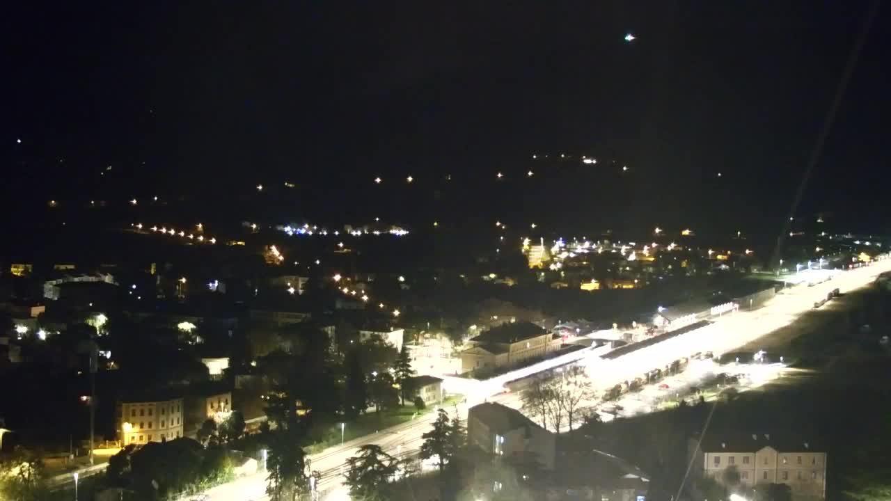 Nova Gorica i Gorica: Prekrasan Pogled iz Franjevačkog Samostana Kostanjevica