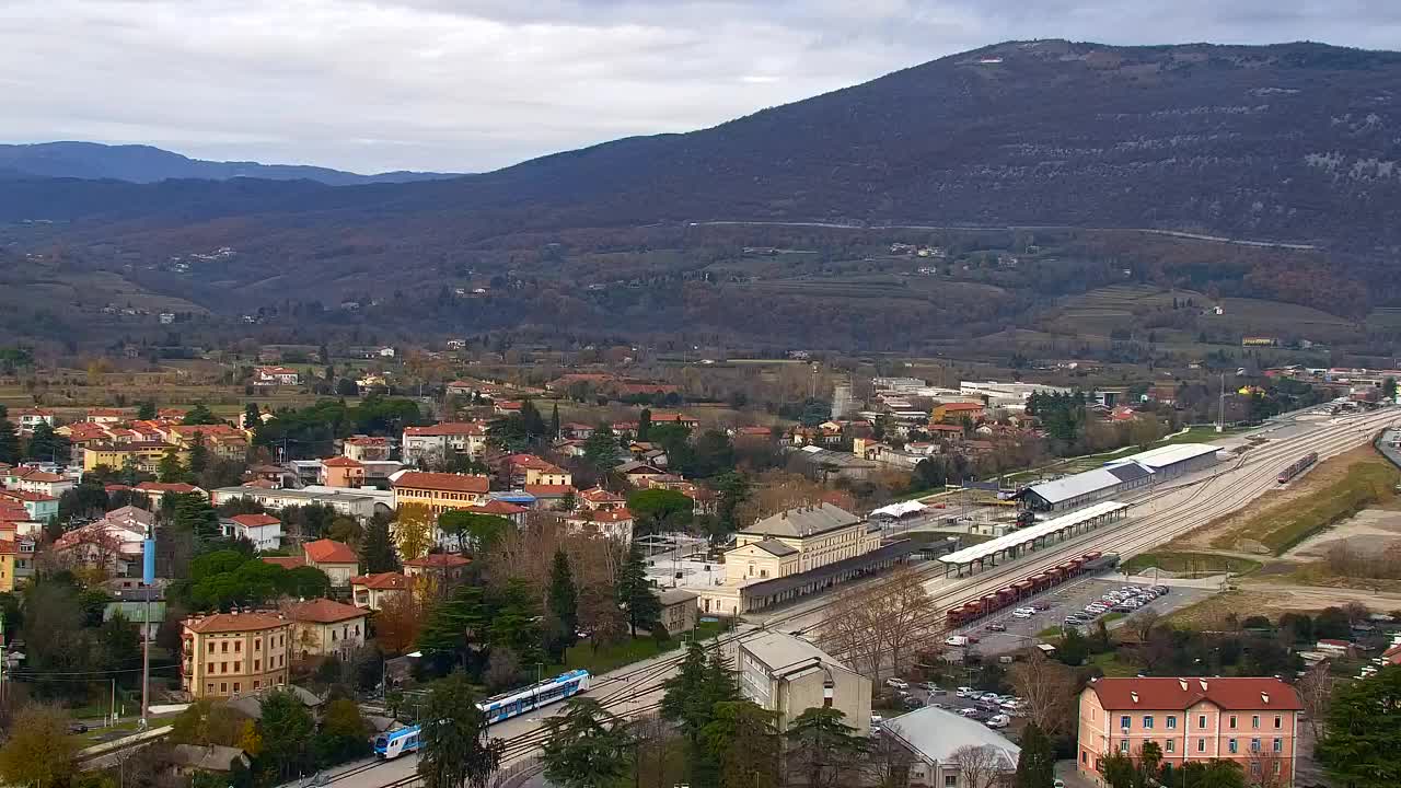 Nova Gorica y Gorizia: Impresionantes Vistas desde el Monasterio Franciscano de Kostanjevica