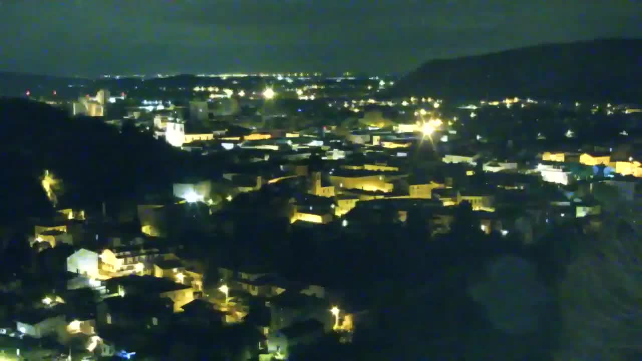 Nova Gorica i Gorica: Prekrasan Pogled iz Franjevačkog Samostana Kostanjevica