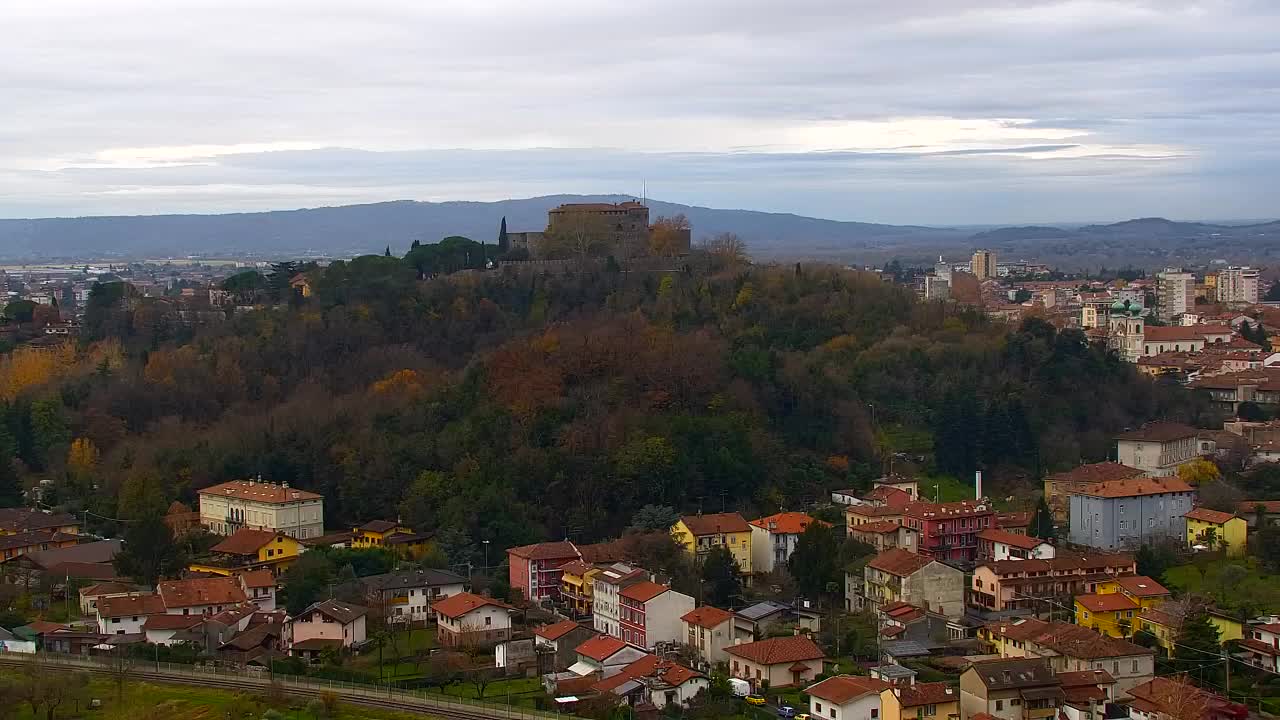 Nova Gorica i Gorica: Prekrasan Pogled iz Franjevačkog Samostana Kostanjevica