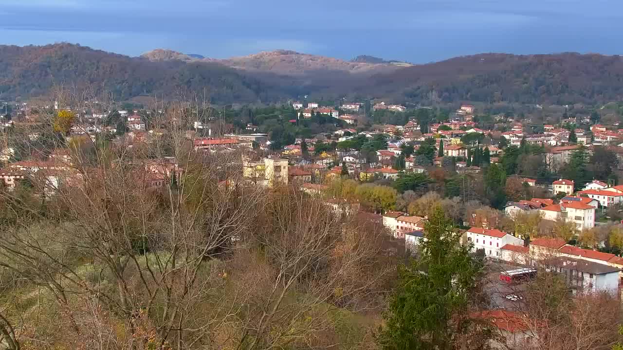 Nova Gorica e Gorizia: Panorama Mozzafiato dal Convento Francescano di Castagnevizza
