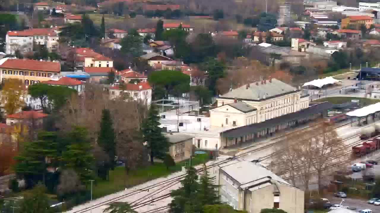 Nova Gorica und Görz: Atemberaubende Aussicht vom Franziskanerkloster Kostanjevica