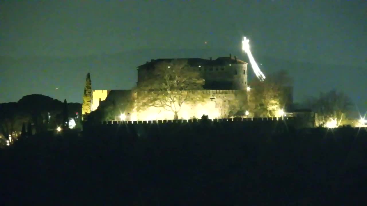 Nova Gorica y Gorizia: Impresionantes Vistas desde el Monasterio Franciscano de Kostanjevica