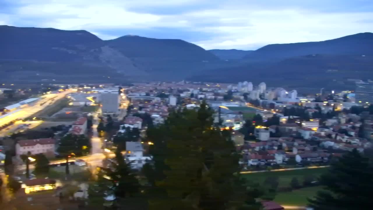 Nova Gorica e Gorizia: Panorama Mozzafiato dal Convento Francescano di Castagnevizza