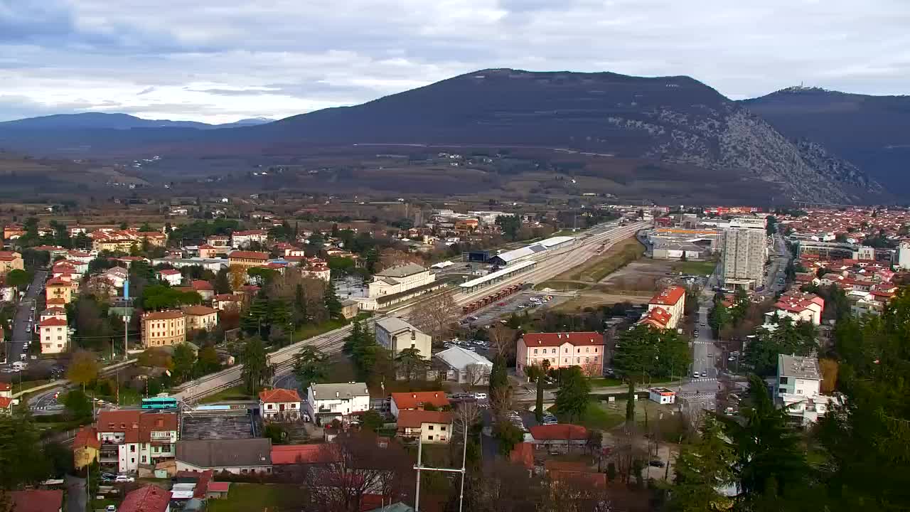 Nova Gorica und Görz: Atemberaubende Aussicht vom Franziskanerkloster Kostanjevica