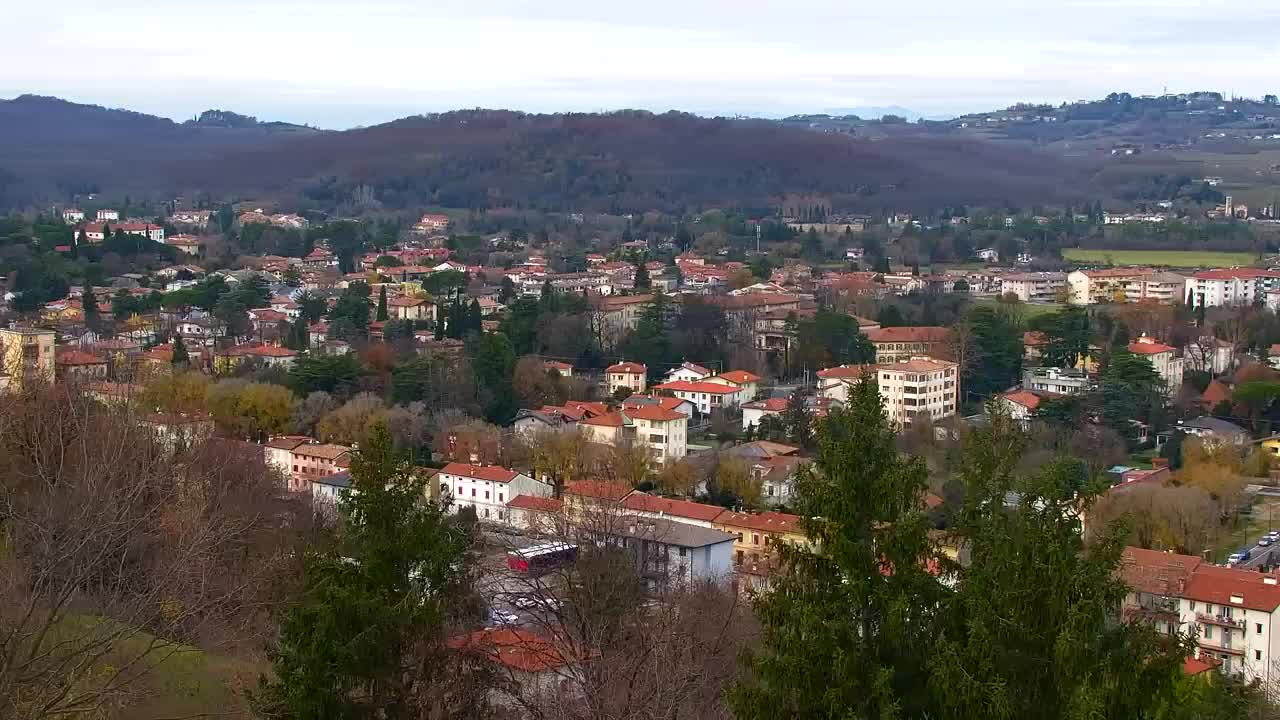 Nova Gorica in Gorica: Čudovit Razgled iz Frančiškanskega Samostana Kostanjevica