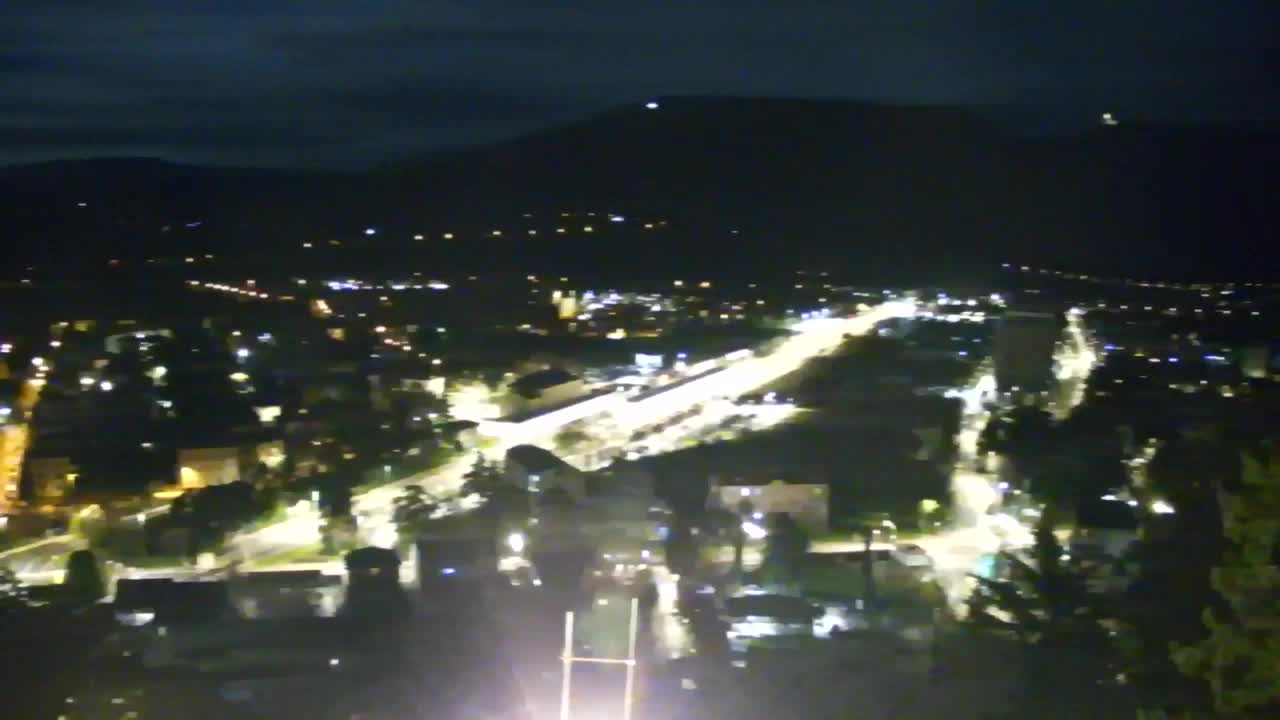 Nova Gorica e Gorizia: Panorama Mozzafiato dal Convento Francescano di Castagnevizza