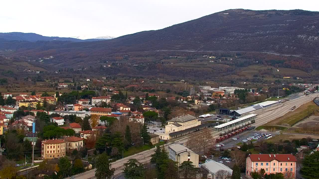 Nova Gorica y Gorizia: Impresionantes Vistas desde el Monasterio Franciscano de Kostanjevica