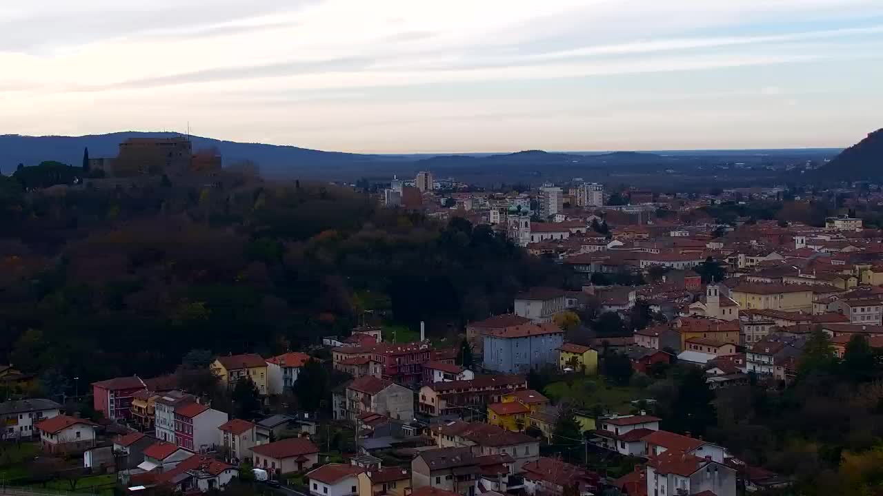 Nova Gorica und Görz: Atemberaubende Aussicht vom Franziskanerkloster Kostanjevica