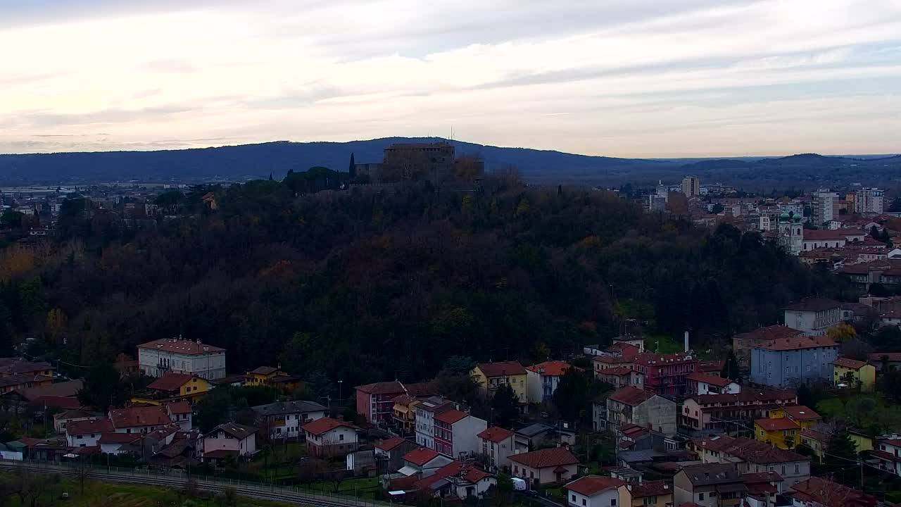 Nova Gorica et Gorizia : Vue Imprenable depuis le Monastère Franciscain de Kostanjevica