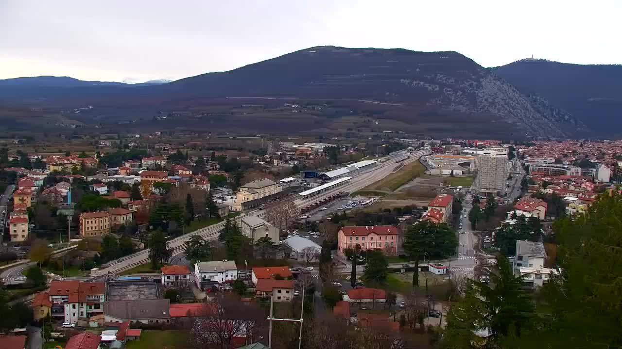 Nova Gorica und Görz: Atemberaubende Aussicht vom Franziskanerkloster Kostanjevica