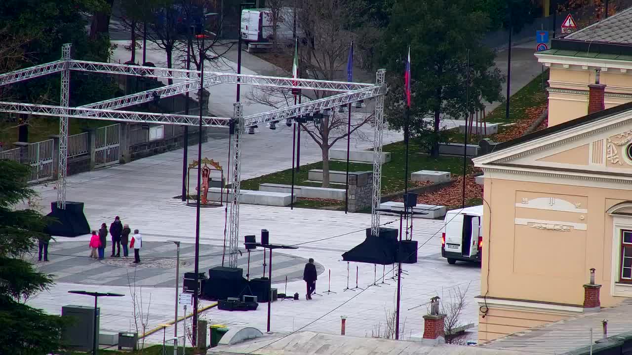 Nova Gorica y Gorizia: Impresionantes Vistas desde el Monasterio Franciscano de Kostanjevica