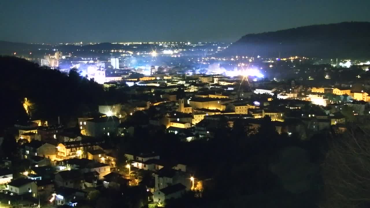 Nova Gorica i Gorica: Prekrasan Pogled iz Franjevačkog Samostana Kostanjevica